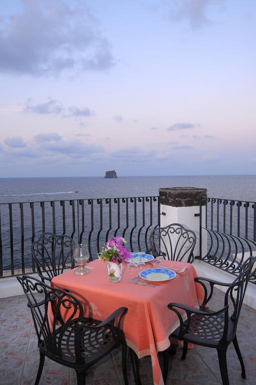 Villaggio - Isola Di 3* Stromboli