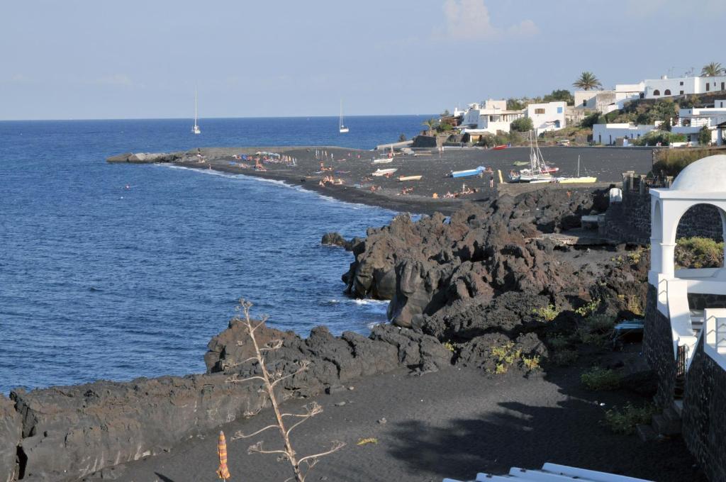 Villaggio - Isola Di Stromboli