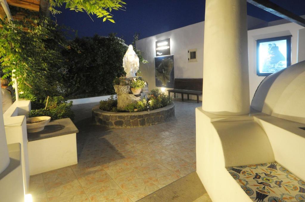 Villaggio - Isola Di 3* Stromboli